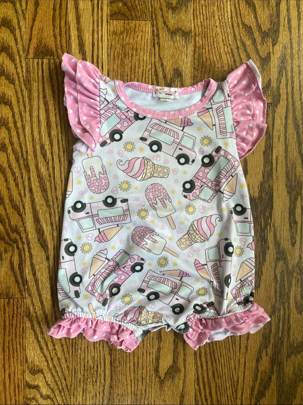 Pink Ice Cream Truck Flutter-Sleeve romper, size 6-12 months, excellent cond